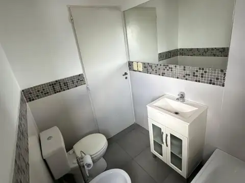 Depto en Venta-  2 amb  en edificio con piscina- San Andrés