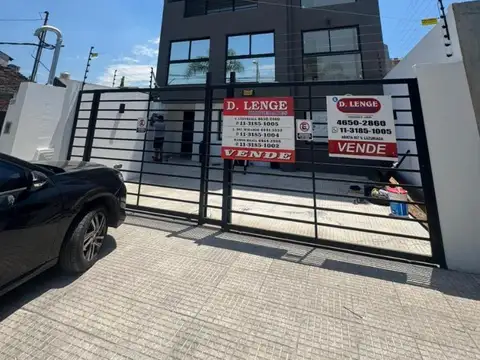 DEPARTAMENTO 3 AMBIENTES EN PB C/PATIO