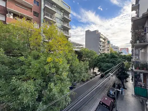 GUARDIA VIEJA 3900, Piso 2