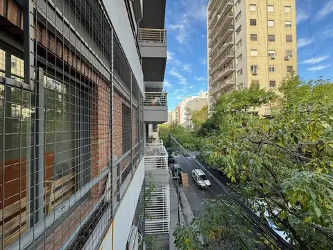 ALQUILER 3 AMB EN ALMAGRO, FTE, BALCON