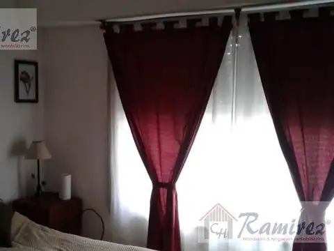 Casa 4 ambientes con 1 baño