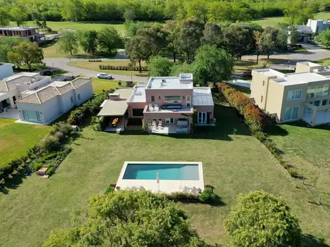 Casa en Alquiler Temporal en Estancias Del Pilar, USD 4.500