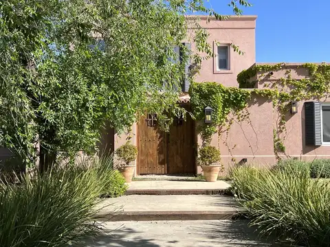 Casa en Alquiler Temporal de 4 dormitorios