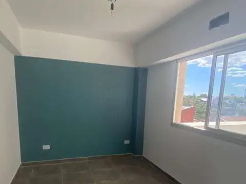 OPORTUNIDAD UNICA  EXCELENTE DEPARTAMENTO 2 AMBIENTES EN CASEROS  A ESTRENAR