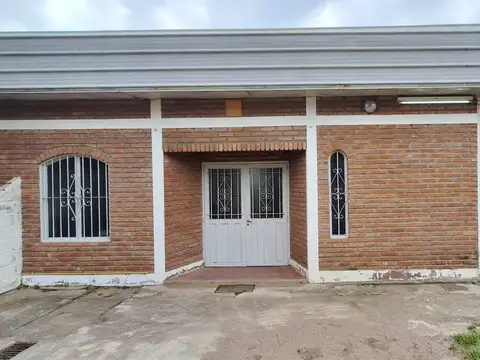   OPORTUNIDAD  Salón de usos múltiples en Capilla del Monte