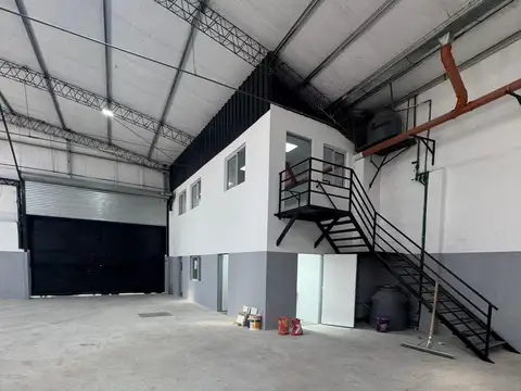 DEPOSITO O GALPON EN ALQUILER EN BARRACAS