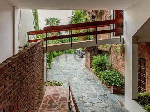 Departamento 4 ambientes con 3 baños