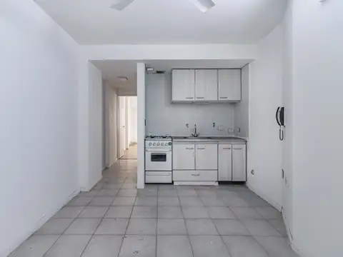 Av Avellaneda  al 4000