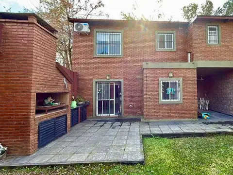 Casa en Alquiler de 3 dormitorios