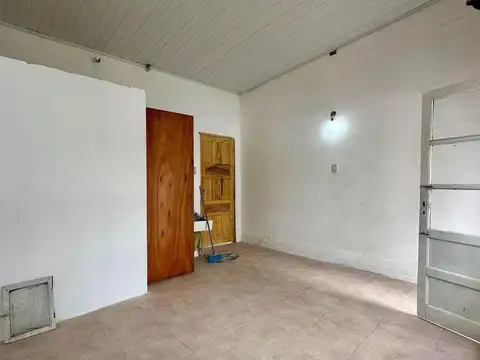 BOULEVARD DE LOS ITALIANOS  al 1500