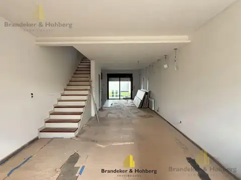 Casa en Venta al Oeste