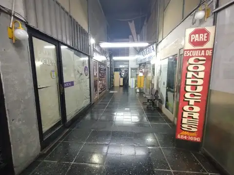 Local en Alquiler en Mataderos, $ 300.000