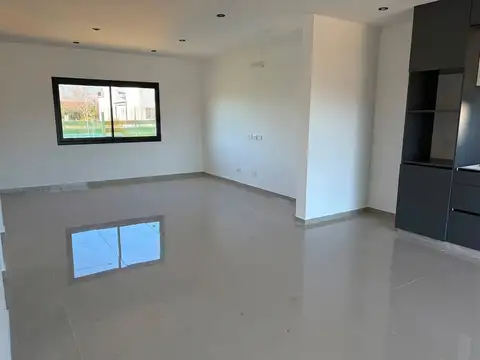 Casa en Venta en Ingeniero Maschwitz, USD 159.000