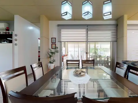 VENTA DE CASA EN MIRALAGOS II