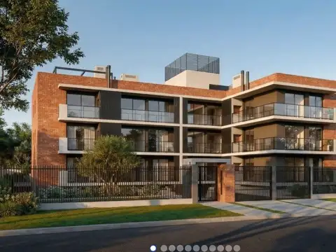 Apartamento en venta c/ cochera en Punta Gorda