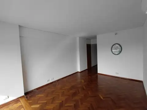 Departamento en Alquiler en Martin, $ 450.000