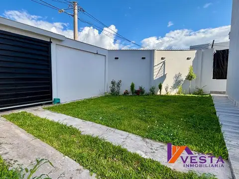 Depto Tipo Casa en Venta de 3 dormitorios