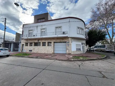 J C Paz 500