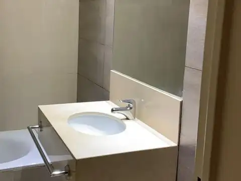Departamento en Alquiler en Puerto Norte, $ 900.000