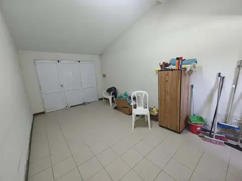 Casa - Venta - Argentina, Lobos