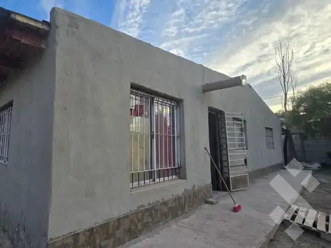 Casa en Venta en Cipolletti, General Roca