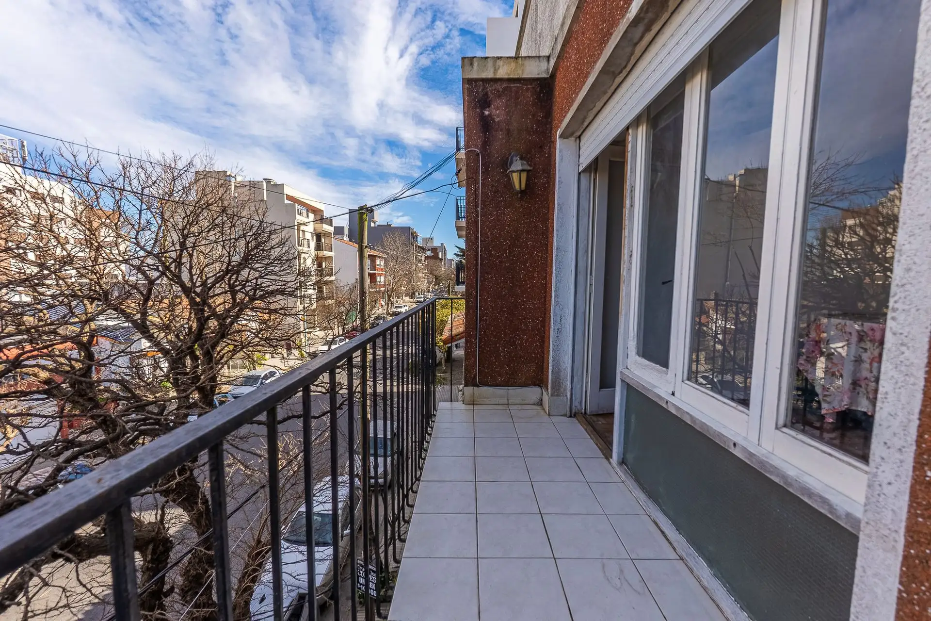 Venta PH 3 amb. con balcón y parrilla Chauvín