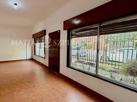 Casa en Venta en Castelar Norte, USD 115.000