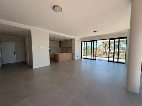 Departamento en Alquiler de 5 ambientes