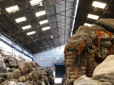ALQUILER GALPÓN AVELLANEDA PROXIMO ACCESOS