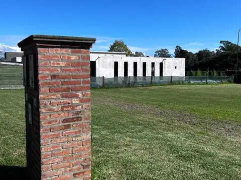 Terreno en venta en Barrancas de Iraola