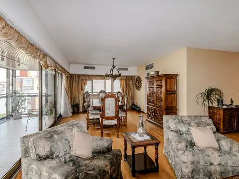 Departamento en Venta de 5 ambientes