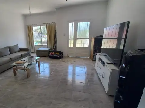 Casa a la venta en Comuna de San Roque. (C373)