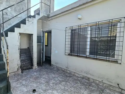 Depto Tipo Casa en Venta en Villa Lugano, USD 105.000