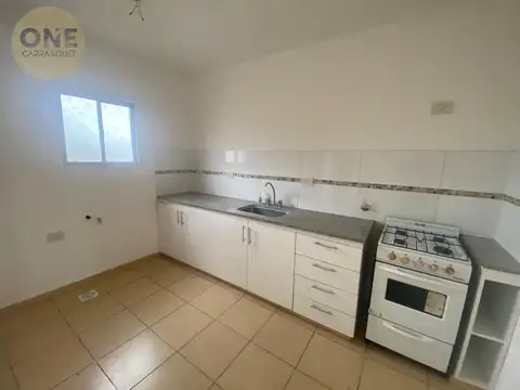 Depto Tipo Casa en Alquiler de 2 ambientes