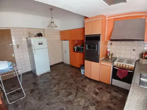 Depto Tipo Casa 5 ambientes con 1 baño