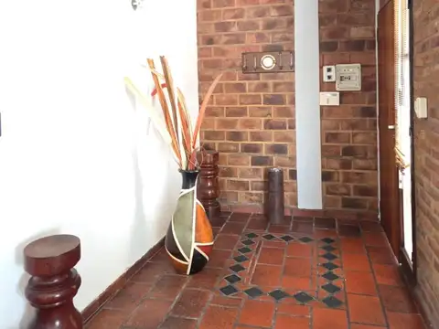 Casa en Alquiler en Villa Ballester, $ 2.000.000