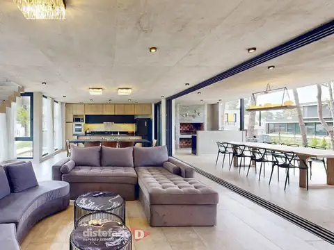 Casa en Alquiler Temporal al Este
