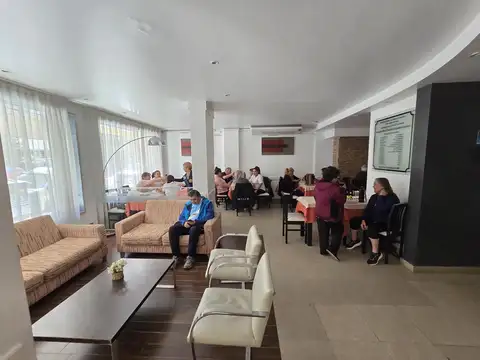 Edificio Comercial en Barrio 2 De Abril