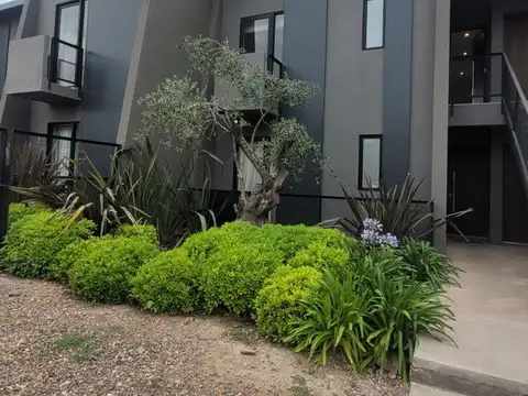 Calle 25 de Mayo Oeste 100