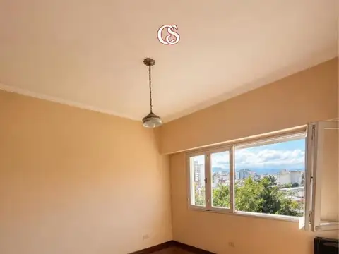 Departamento 4 ambientes con 2 baños