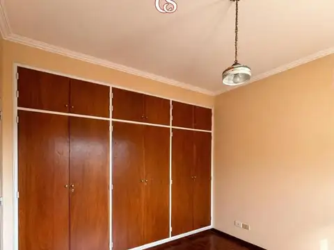 Departamento en Alquiler de 4 ambientes