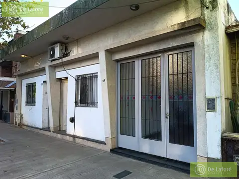 VENTA - Casa 4 Amb. en Beccar con Departamento 1 Amb. en Lote Propio