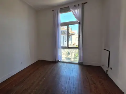 Local en Venta 25 años