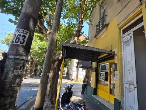 Local en Venta Via Pública