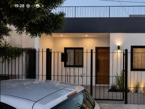 CASA EN VENTA VILLA ADELINA A RECICLAR APTO CREDITO