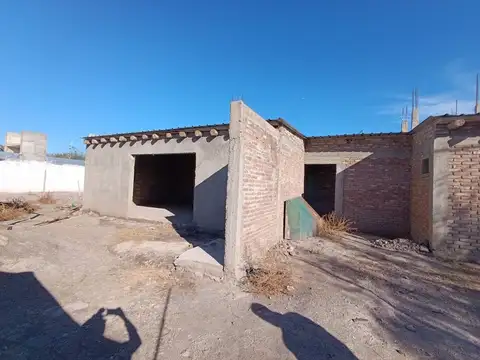  SE VENDE OBRA GRUESA EN RODEO DEL LA CRUZ, MZA.