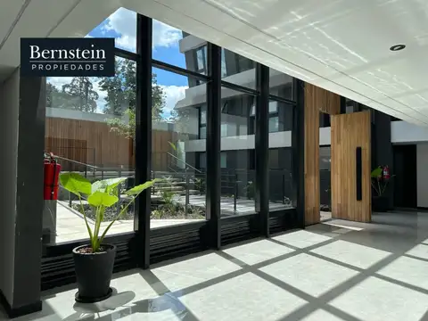 Departamento en Venta con 1 cochera