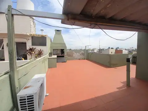 Depto Tipo Casa 3 ambientes con 1 baño