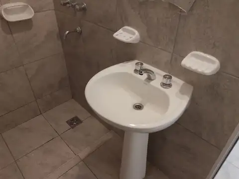 DEPARTAMENTO 1 AMBIENTE - VILLA CENTENARIO, RESISTENCIA