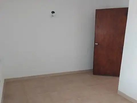 Maestra Salinas 4611